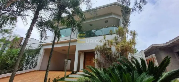 Linda casa a venda no Condomínio Reserva dos Vinhedos em Louveira-SP