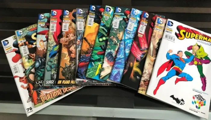 Lote HQ Gibi Superman DC Comics Os Novos 52! - 2a série Panini - 2014 - #17 ao #28 - Novos
