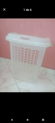 (semi-novo) Cesto de roupas sujas Grande sanremo 