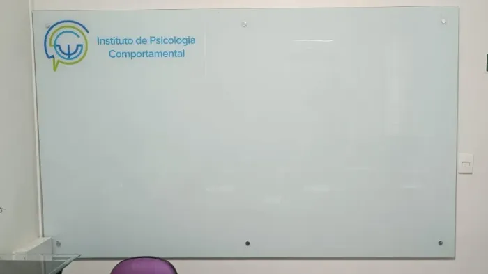 Lousa de vidro (2,50m x 1,50m)