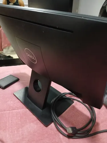 Monitor Dell 19 E series Vga e DisplayPort