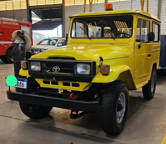 Toyota Bandeirante 1990 22.000kms 