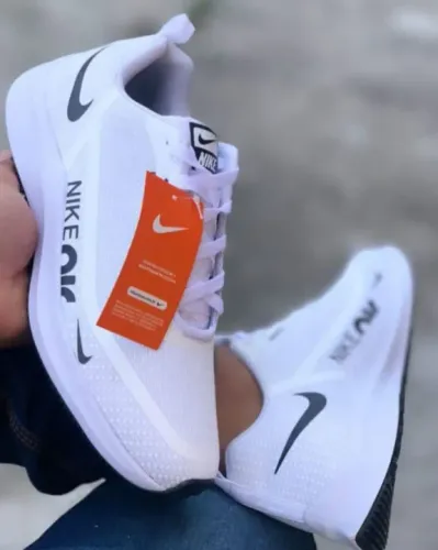 Tênis Nike