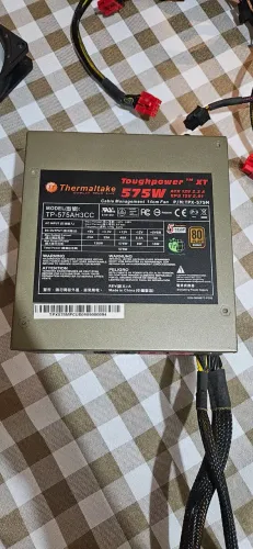 Fonte PC Thermaltake Toughpower 575w