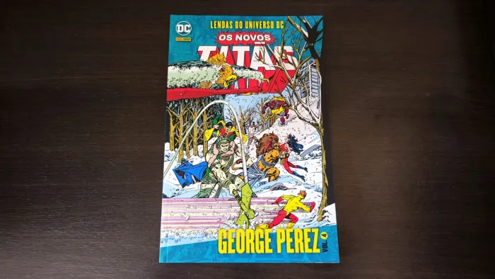 Novos Titãs Vol. 4 - George Perez - Lendas do Universo DC - HQ Panini