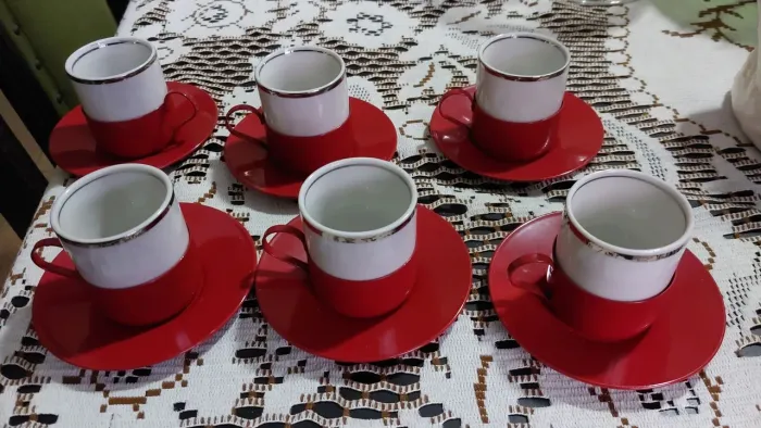 Conjunto de xícaras de cafezinho