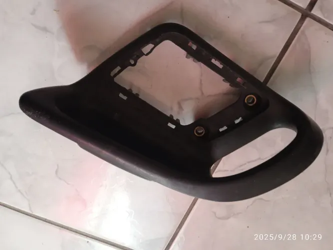 Moldura Interna Maçaneta Porta VW Polo Classic 