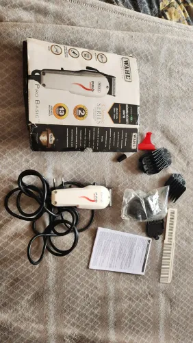 Máquina de cortar cabelo e barba Wahl pro classic S