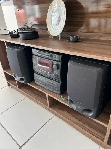 Rádio , vídeo cassete, Dvd, e outros 