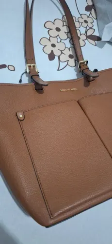 Bolsa Michael Kors caramelo
