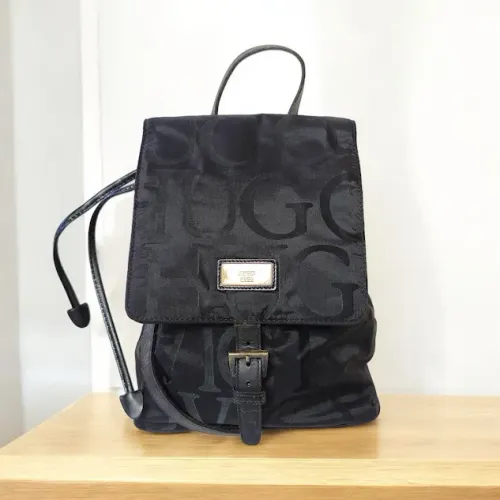 Mochila Victor Hugo preta