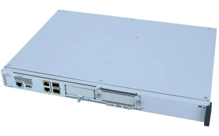Roteador Edge Cisco C8200L-1N-4T