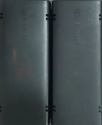 Duas Fontes Originais de XBOX 360 Super Slim