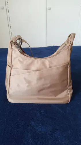 Bolsa marrom impermeável