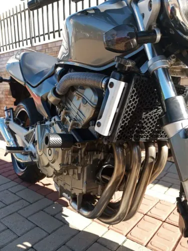 Hornet carburada 2007