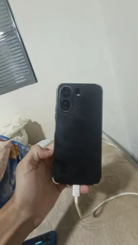 Redmi 13C ( TELA QUEBRADA )