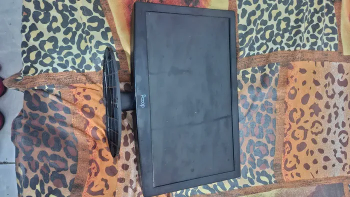 MONITOR 15"