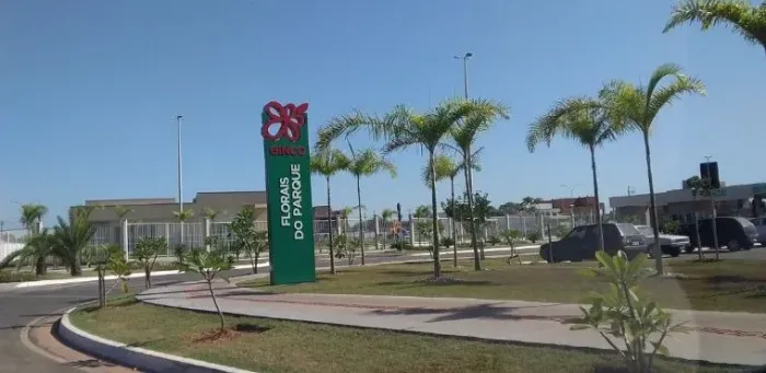 Condomínio Florais Do Parque
