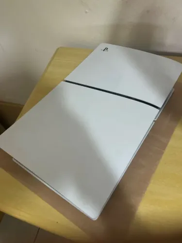 PlayStation 5 slim (PS5) - SSD 1TB - Mídia Digital