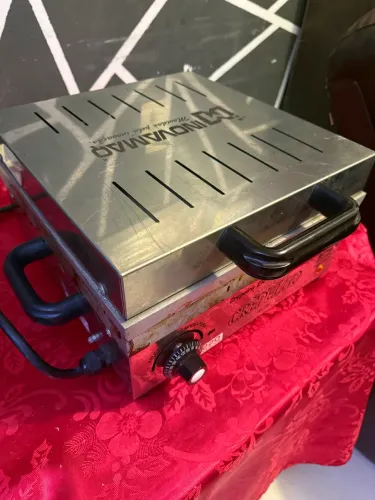 Máquina de crepe e algodão doce