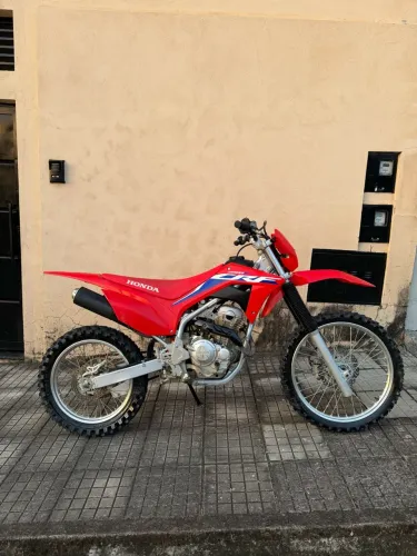 Honda CRF 250 F 2024