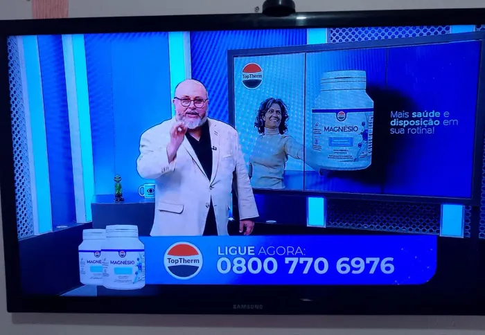 Vendo TV 40 polegadas Samsung não é smart 