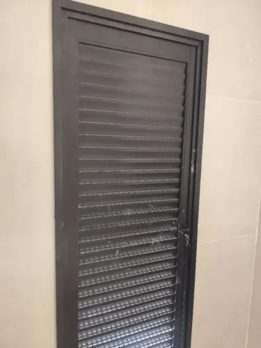 Porta veneziana nova