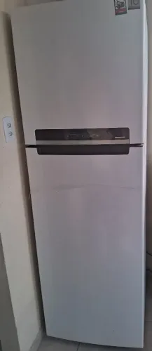 Vende- se Geladeira Midea 425 litros 