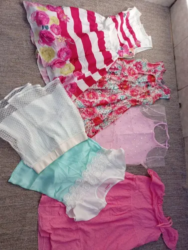 Lote de vestido de menina tamanho 14 16