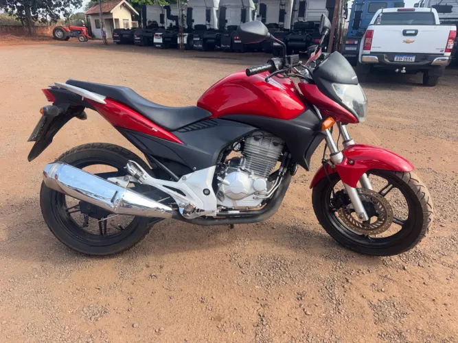 Honda cb 300 R 