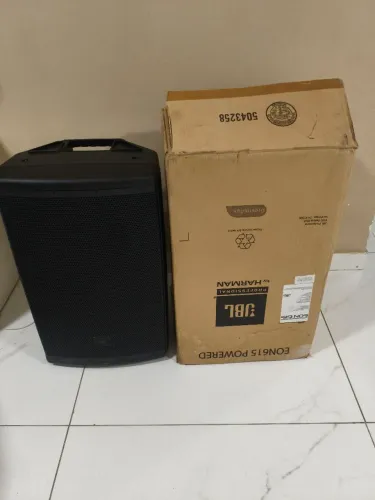 Caixa ativa JBL eon 615 nova 