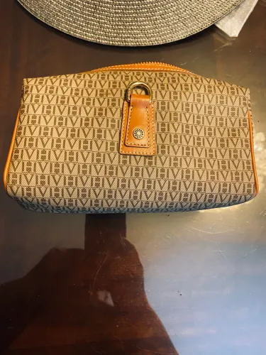 Necessarie Vitor Hugo