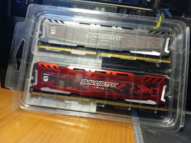 Memória ram Crucial Ballistix 2x4gb ddr4