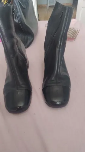 Bota Arezzo N 35 quem interessa falar no ZAP *66