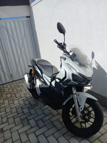 ADV 150 2022