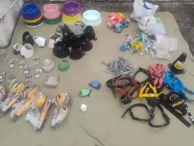 EQUIPAMENTOS E PRODUTOS PARA PET SHOP