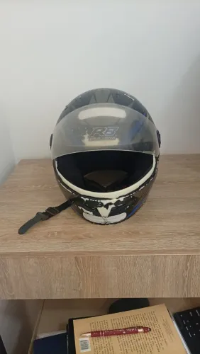 capacete tamanho 58