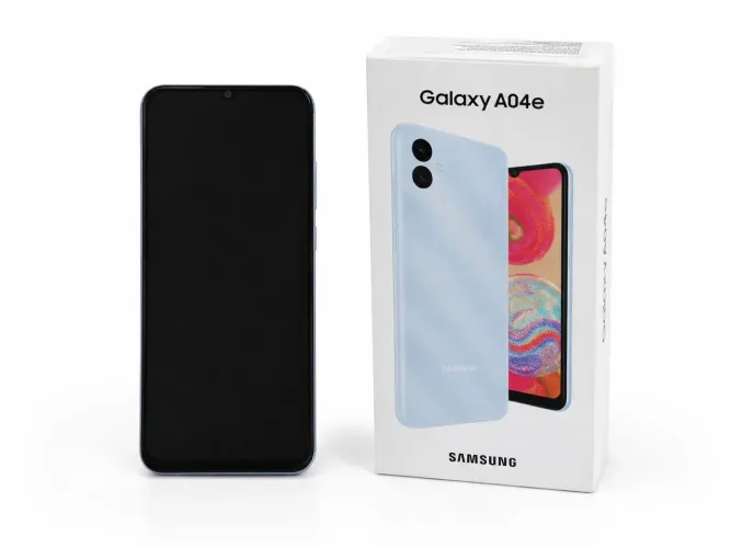 Samsung Galaxy A04e 64GB seminovo