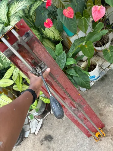 Cortador de Piso Manual / Riscador de Azulejo Cortag (Usado)