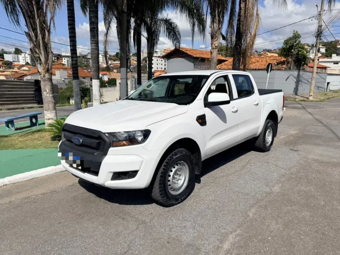 Ford Ranger XLT 3.2 20V 4X4 CD Diesel Aut. 2023