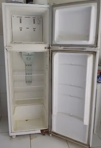 Geladeira consul