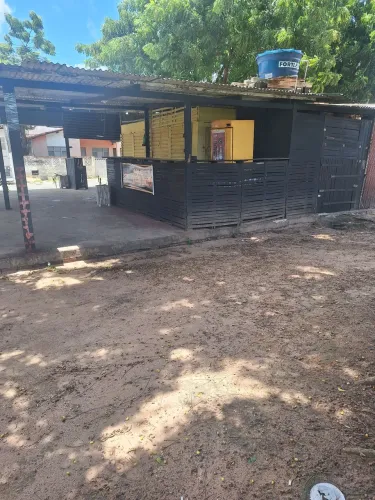 Vendo ponto comercial com clientela feita e tudo incluso!