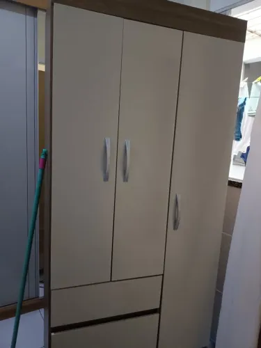 Guarda roupa solteiro