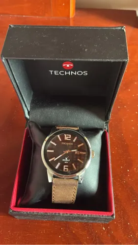 Relógio technos