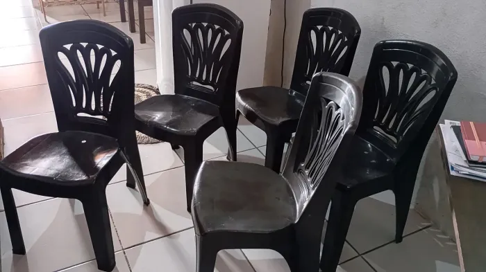 Cadeiras NEW GRESS Plástico