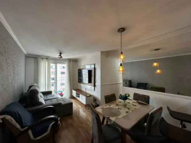 Apartamento no Condomínio Four Seasons no Centro com 68m² 3 dormitórios 1 suíte 2 banheiro
