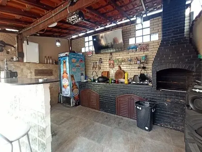 Casa para Venda em Niterói, Fonseca, 3 dormitórios, 2 suítes, 4 banheiros, 4 vagas