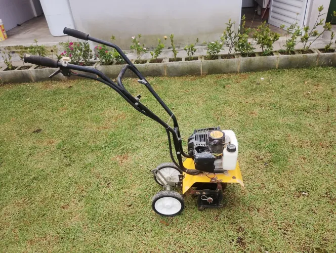 Moto cultivador rotativo