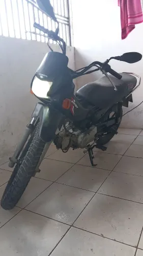 Pop 100