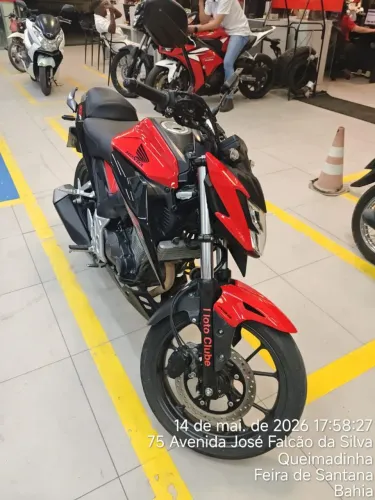 CB 300F 2024